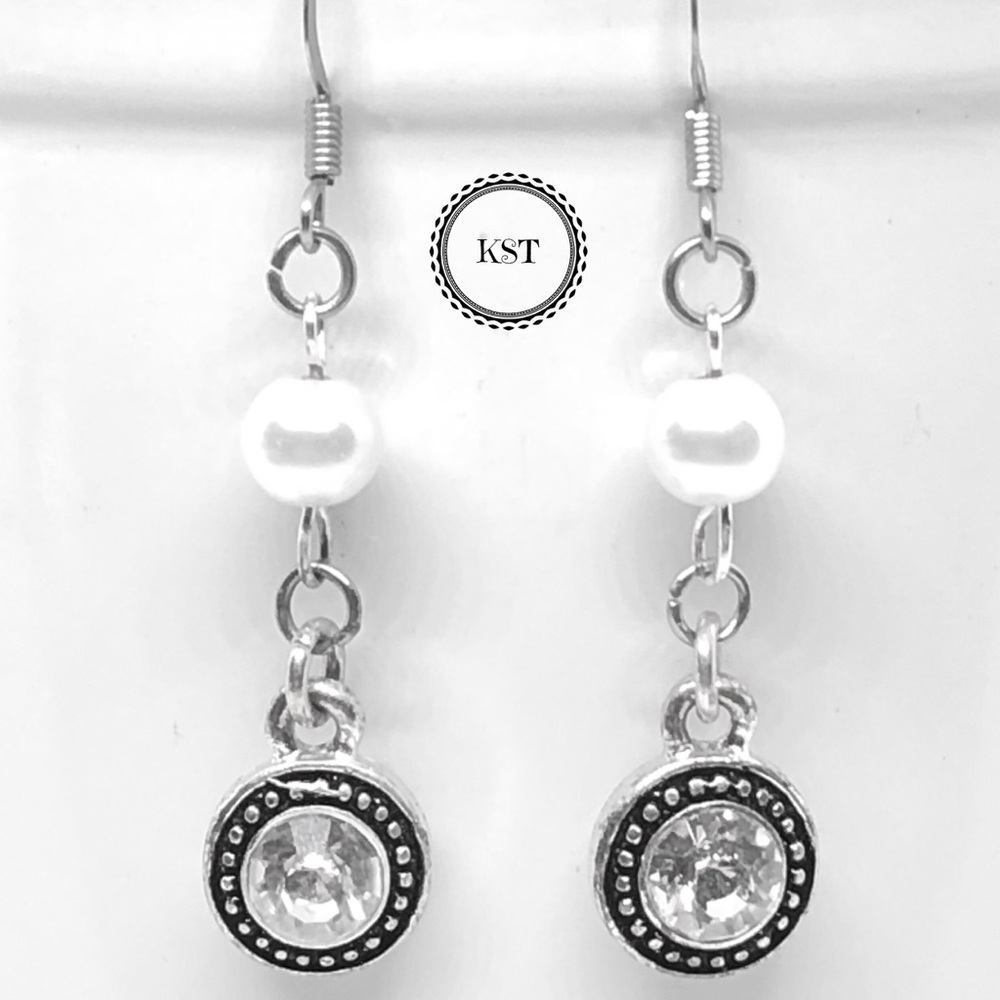 Cubic Zirconia and Pearl Dangle Earrings